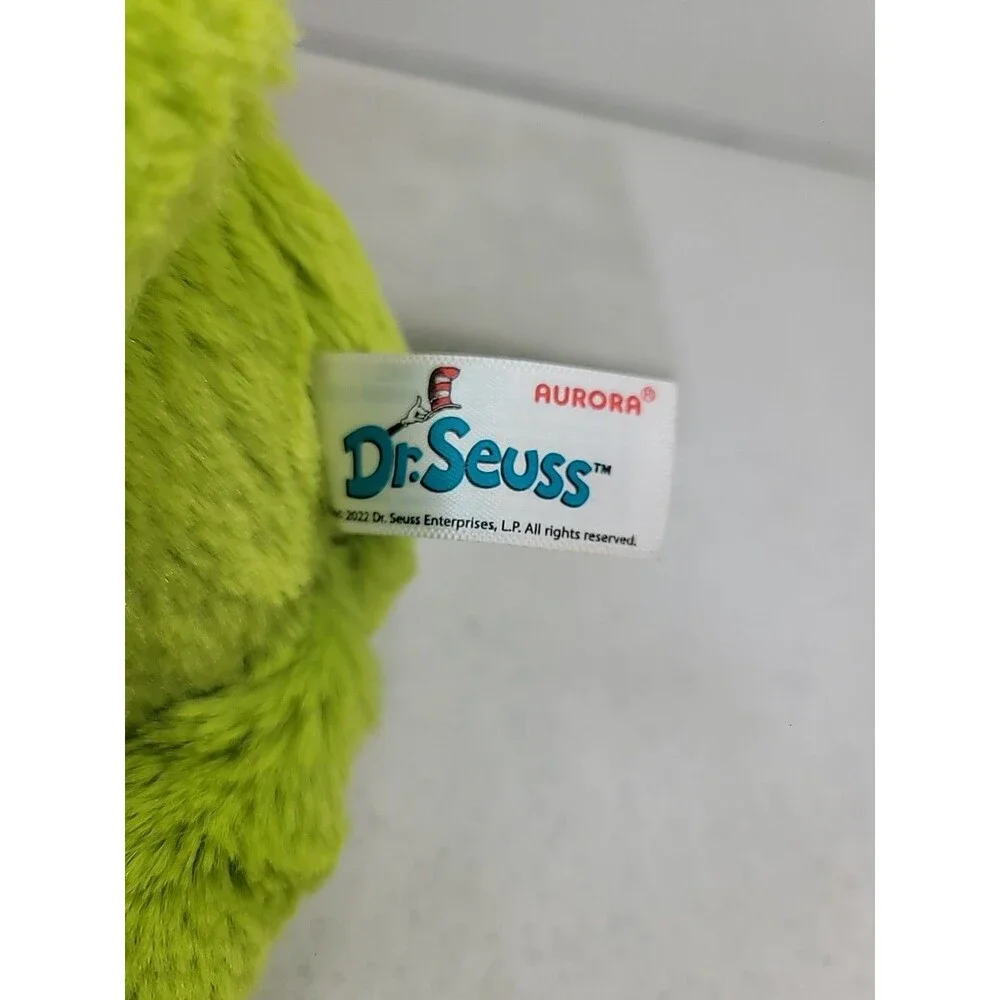 2022 Aurora Dr. Seuss The Grinch 15